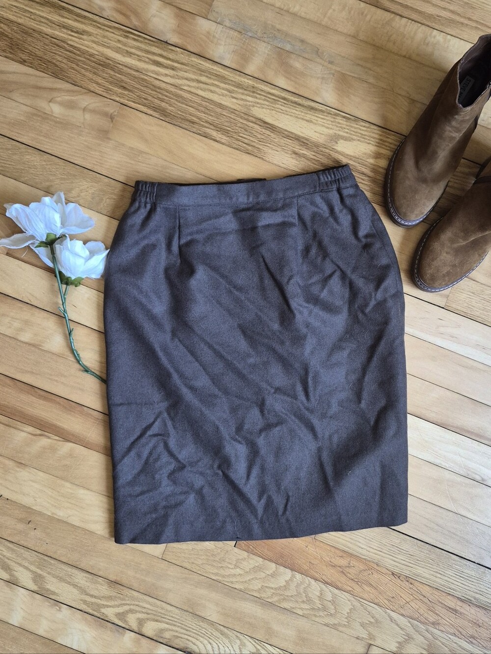Vintage L L Emmery Wool Classic Brown Pencil Skirt